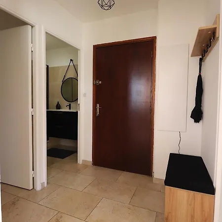 Apartment Sublime Avec Parking Prive A *