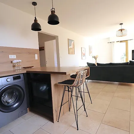 Daire Sublime Avec Parking Sur